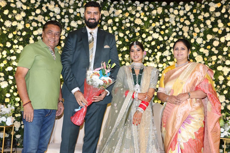 Celebs-at-Jayasudha-Kapoor-Elder-Son-Nihar-Wedding-Reception